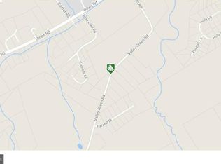 3 Valley Rd, Etters, PA 17319