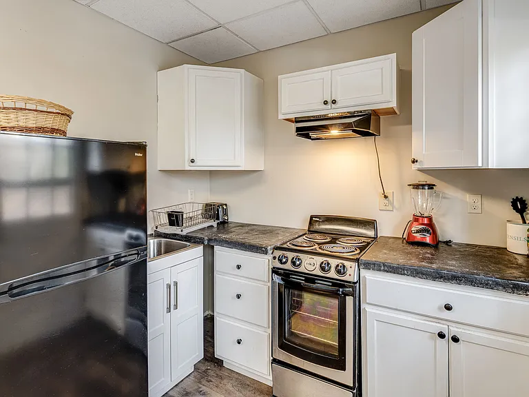 635 Aiken Rd #2 — Photo 5