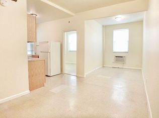 32-32 44th St #2F, Astoria, NY 11103