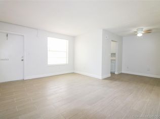 400 NE 1st St #111, Hallandale, FL 33009