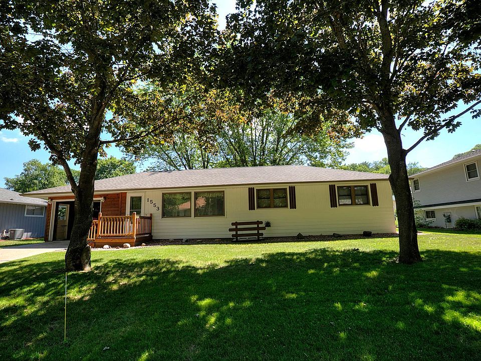 1st image of 1553 Birchwood Dr