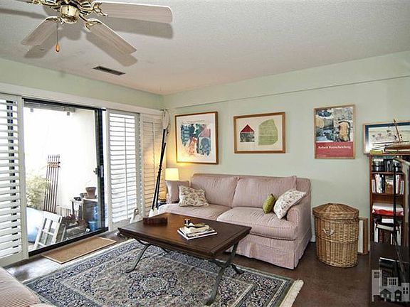 2nd image of 5424 Marina Club Dr