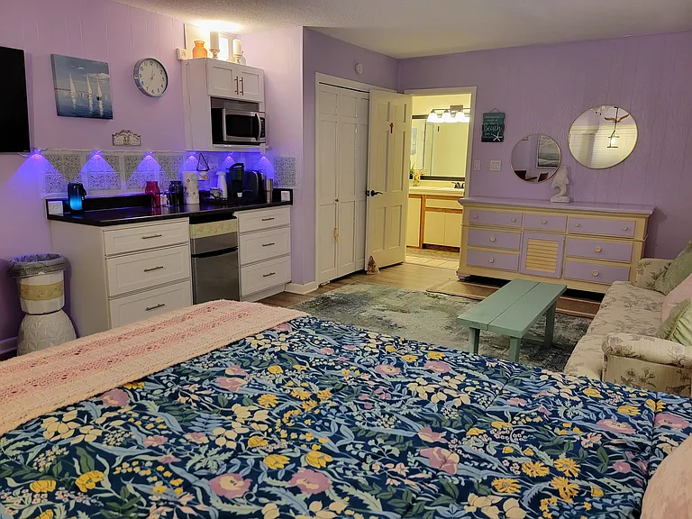 Cottage Cir — Photo 4