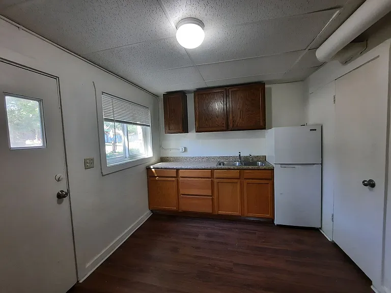 715 Arapahoe St #A — Photo 7