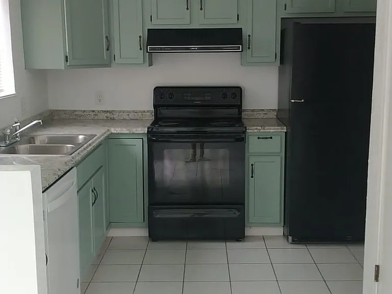 2813 Quail Run St #A — Photo 15