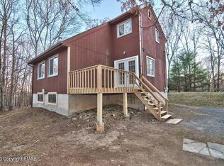 216 Murphy Cir, Bushkill, PA 18324