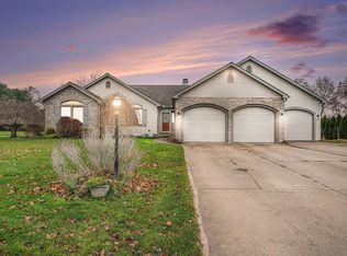 58656 Baugo Xing, Elkhart, IN 46517