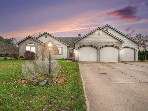 58656 Baugo Xing, Elkhart, IN 46517