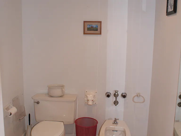 11 Frost Ln — Photo 7