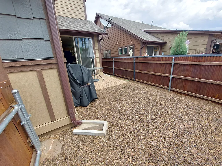 2868 W Presidio Dr — Photo 14