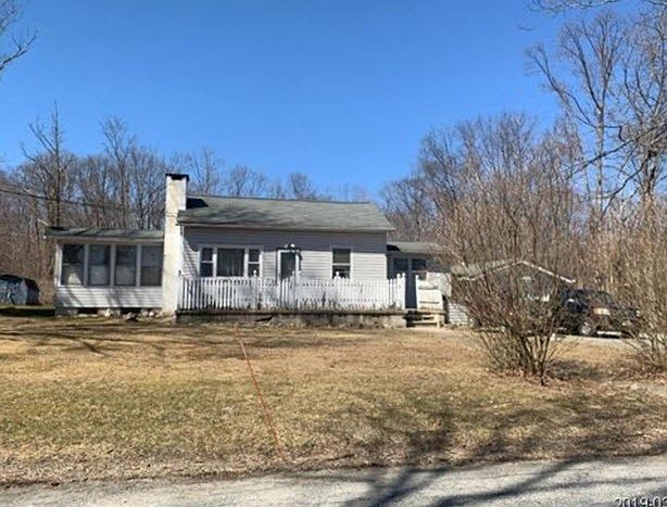 2nd image of 1029 Stillwater Rd