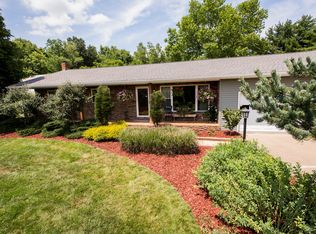3349 National Rd, Zanesville, OH 43701