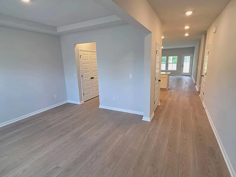 343 Kindred Spirits Dr — Photo 3
