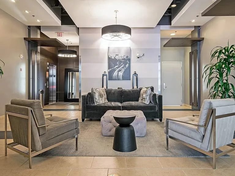 206 Park Blvd #205 — Photo 32