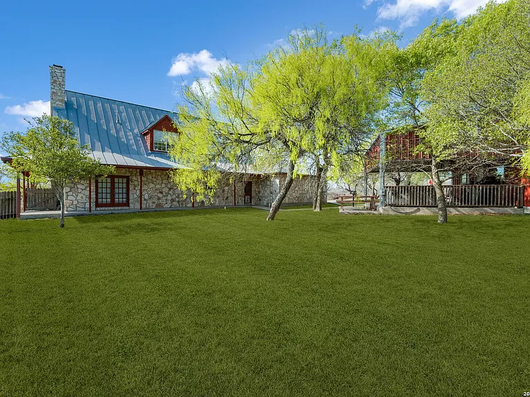 360 Private Road 4619 — Photo 28