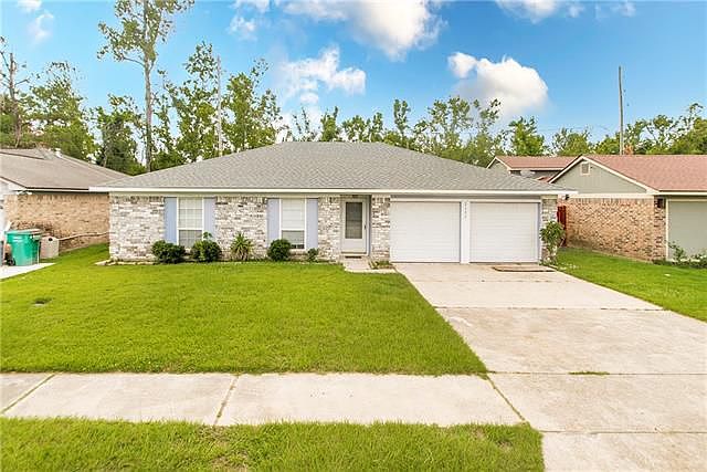 1st image of 2532 English Colony Dr