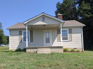 332 Old Seneca Rd, Six Mile, SC 29682