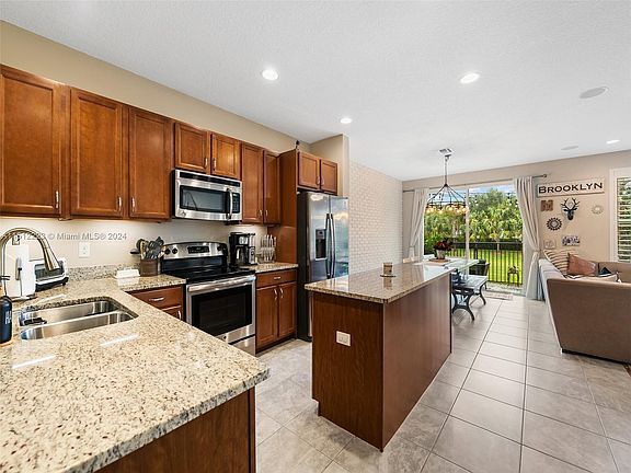 4th image of 7775 SW 52nd Pl