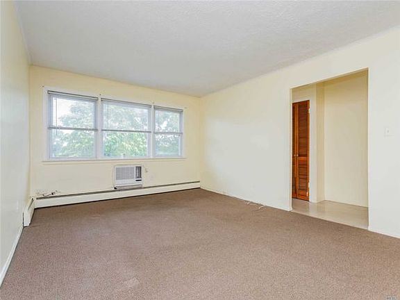 3rd image of 85-32 149th Ave