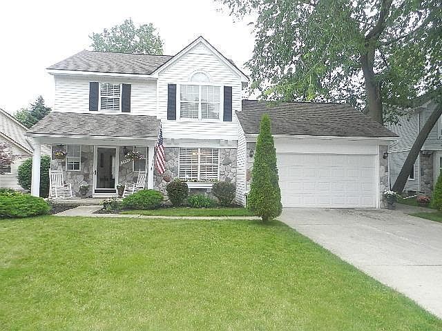 1st image of 7784 Lake Crest Dr
