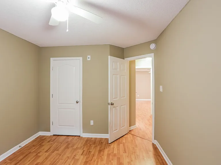 7632 Woodshire Dr — Photo 15