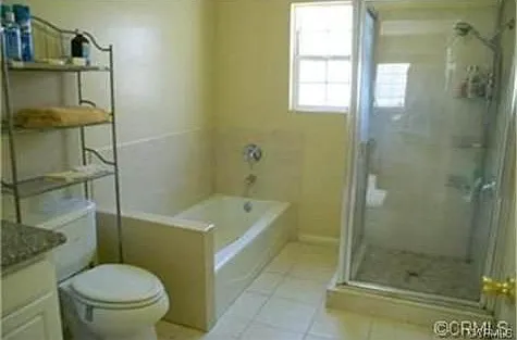 826 Lafayette St — Photo 11