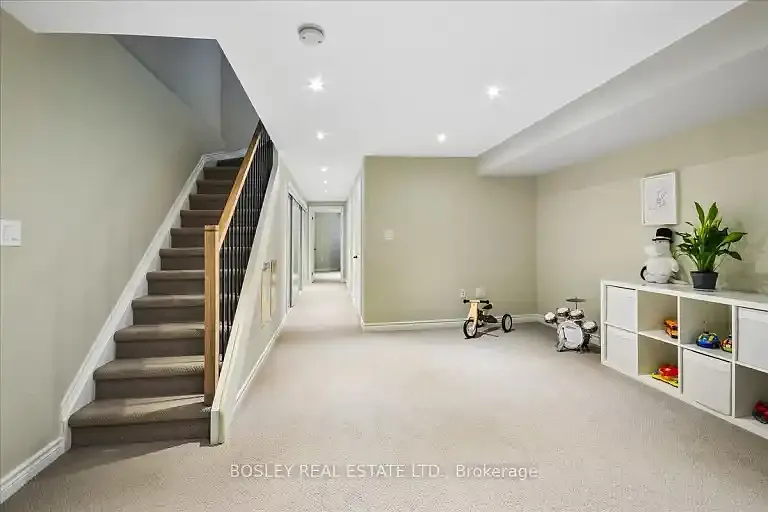 68 Sarah Ashbridge Ave #1A — Photo 6