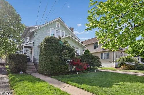 64 Park Ave Photo 1