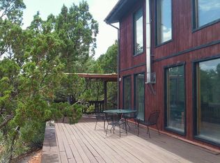 22 Pine View Rd, Tijeras, NM 87059