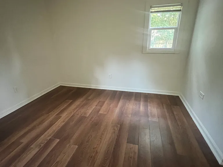 1223 S 5th St — Photo 10