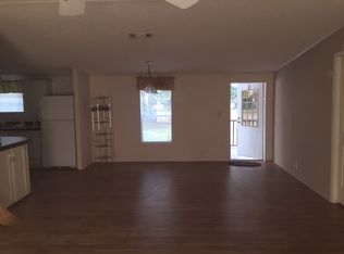 1060 Coral Farms Rd, Florahome, FL 32140