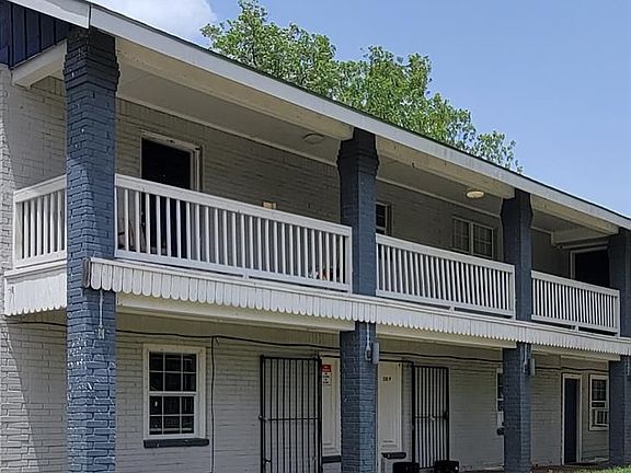 2nd image of 5301 Collingsworth St #7