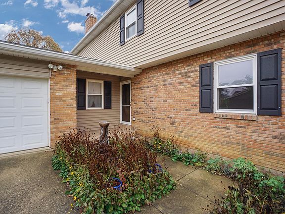 2nd image of 8188 Maywood Dr