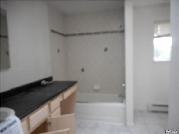 5th image of 410 Plover Ct #194