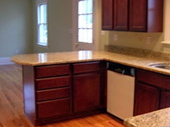 Kitchen / great room