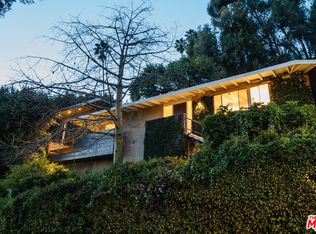 1984 Outpost Cir, Los Angeles, CA 90068