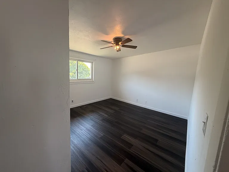 589 Oquirrh Ave — Photo 10