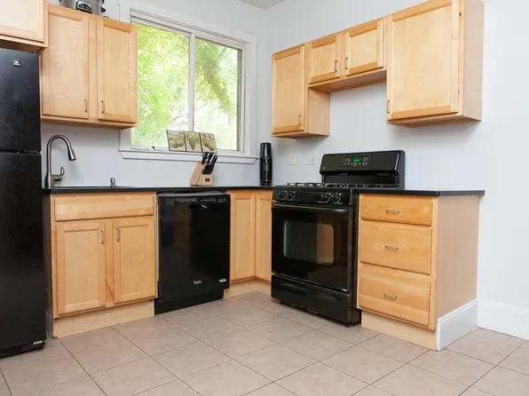 1743 Commonwealth Ave, Brighton, MA