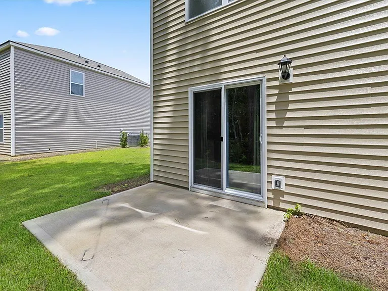 117 Azure Dr — Photo 24