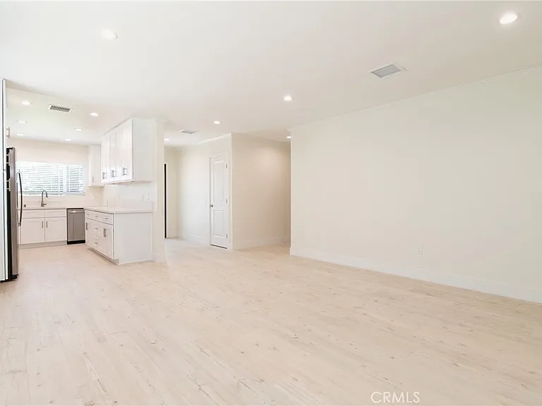 11831 Pomering — Photo 7