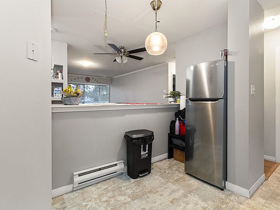 5th image of 2962 Trethewey St #210