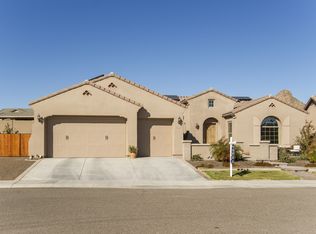 5708 W Straight Arrow Ln, Phoenix, AZ 85083