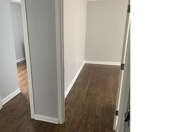 2nd image of 7637 S East End Ave APT 1E