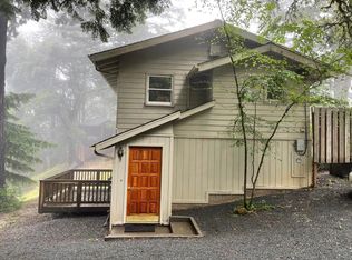 216 Swett Rd, Woodside, CA 94062