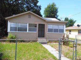610 NE Sears Ave, Winter Haven, FL 33881