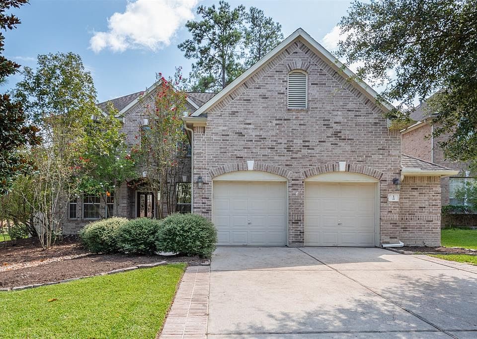 3 Pomerelle Place, The Woodlands, Texas.