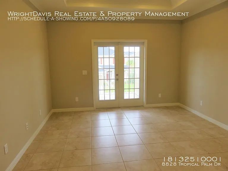 8828 Tropical Palm Dr — Photo 18