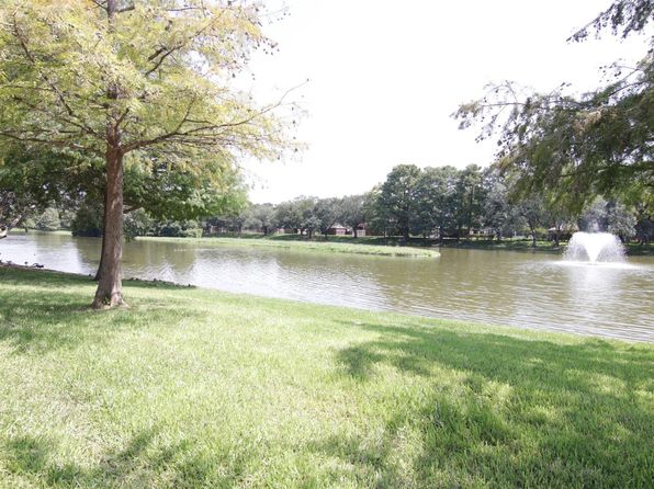 3107 Waters View Dr
