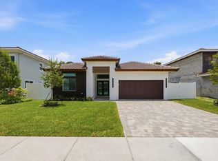 4530 NW 36th Ct, Fort Lauderdale, FL 33319