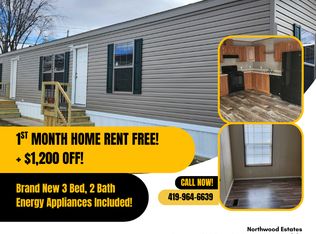 1905 Tracy Rd #40, Northwood, OH 43619